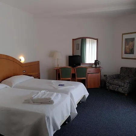 Terme Millepini ホテル 4*